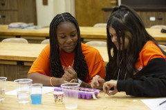 STEM-Savvy-Girls-Science-Day-038